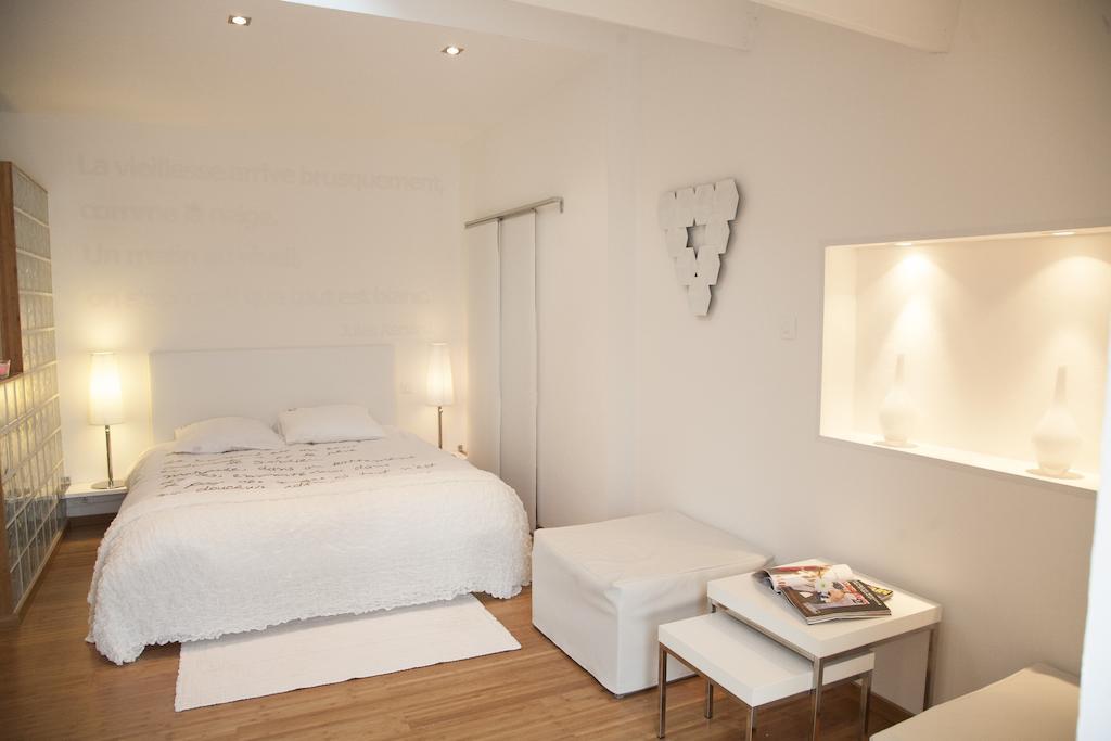 Chambres D'Hotes Home Sweet Home Cire-d'Aunis Номер фото